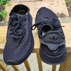 Adidas Mens Deerupt Triple Black Fish Net Running Shoes 10.5 Sneakers B41768